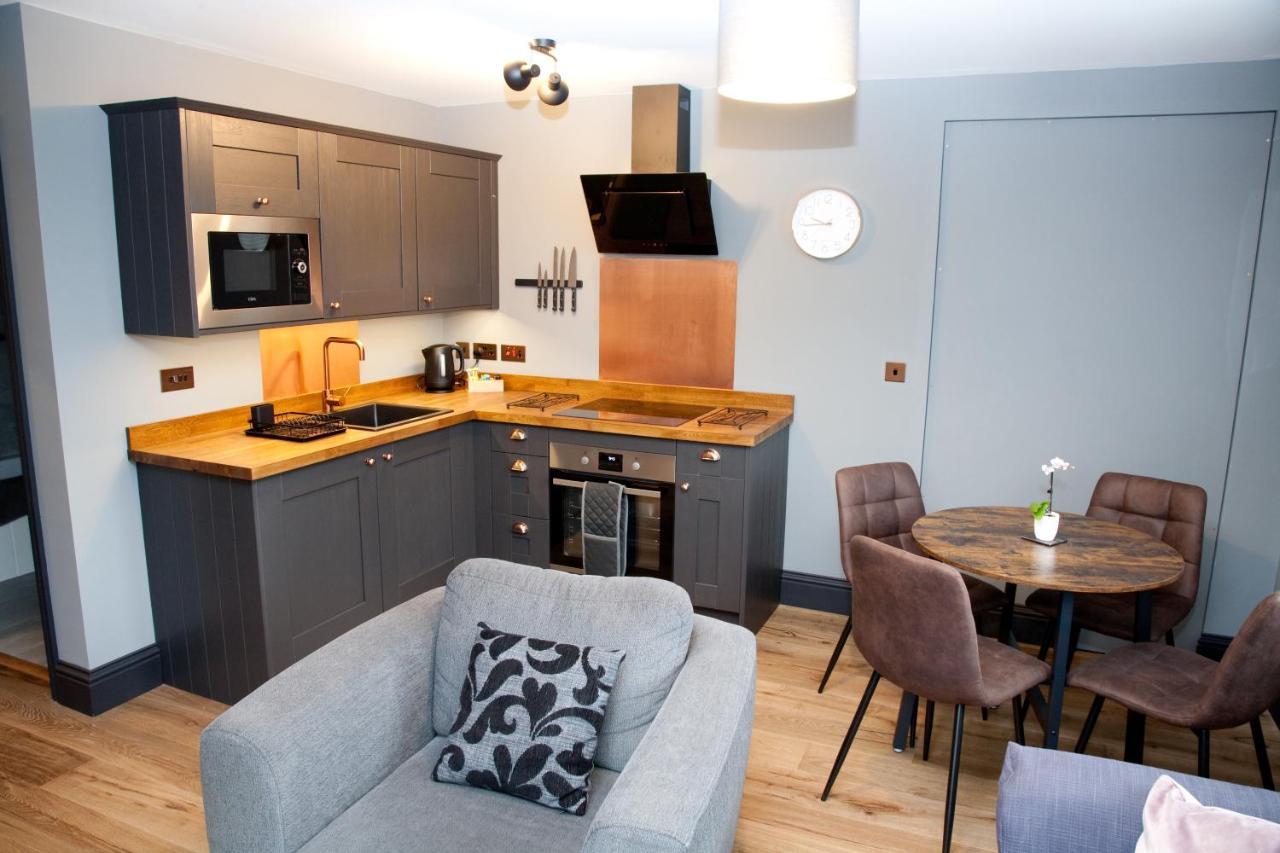 Little Elm - Luxury Home From Home, Free Parking, 30-40 Mins Walk From Bath City Centre Bagian luar foto